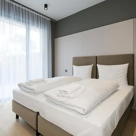 Taunus Lejlighedshotel 3*