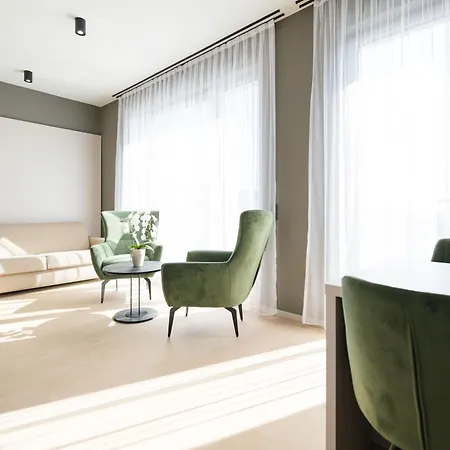 Taunus Lejlighedshotel 3*