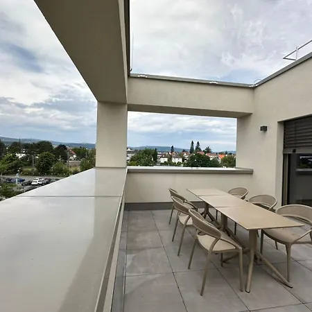 Taunus Lejlighedshotel