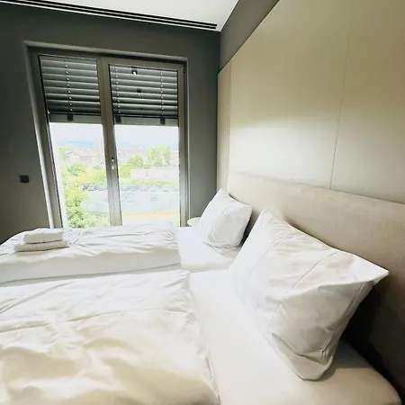 Taunus Lejlighedshotel 3*