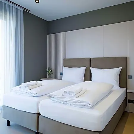 Apart Otel Taunus 3*