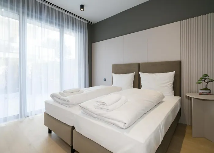 Taunus Aparthotel 3*