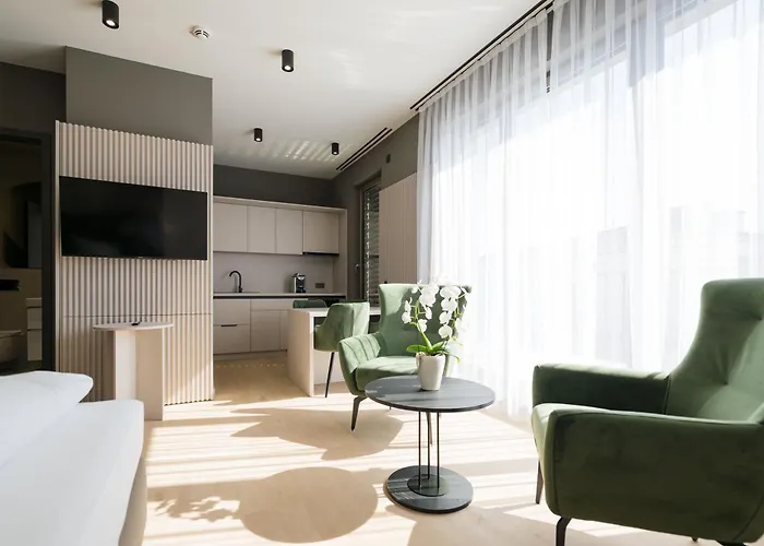 Taunus Aparthotel 3*