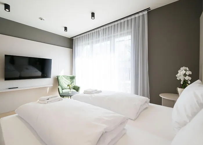 Taunus Aparthotel 3*